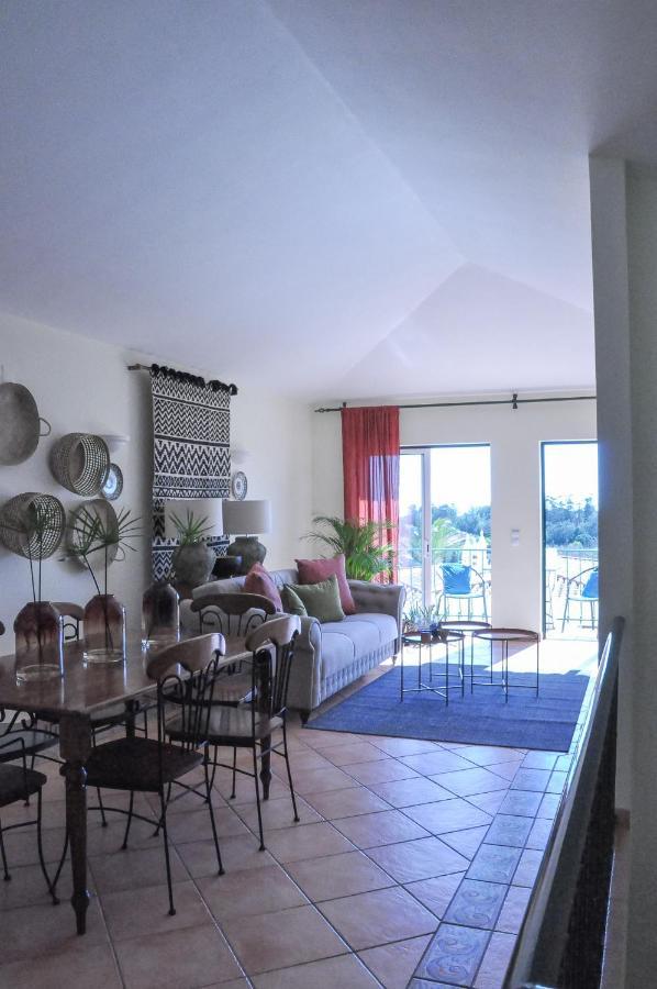 Casa Silwa - Chic 2Br Townhouse Duplex, 5Min To Beach & Pool Ferragudo  Ngoại thất bức ảnh