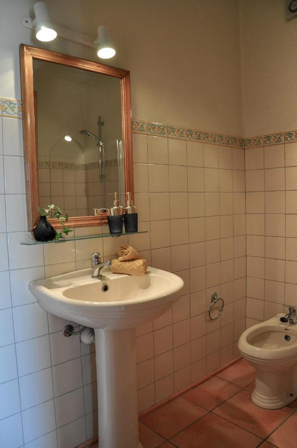Casa Silwa - Chic 2Br Townhouse Duplex, 5Min To Beach & Pool Ferragudo  Ngoại thất bức ảnh
